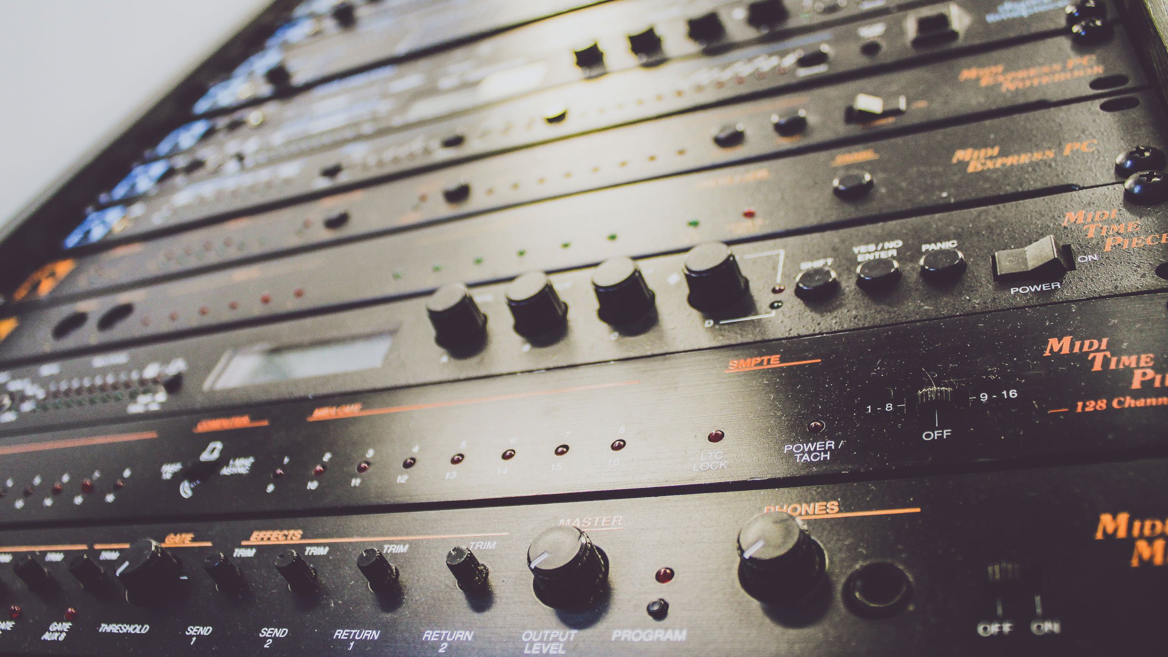 64-bit Windows drivers are now shipping | News | MOTU.com